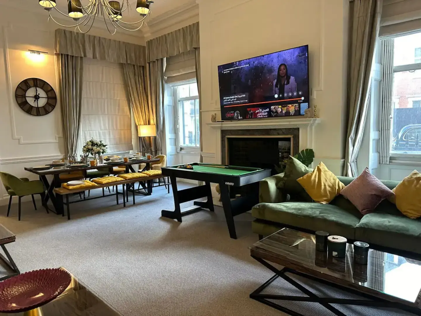 Chic Urban Haven in Mayfair